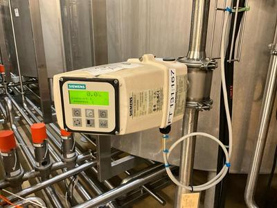 Imagen general de 2009 Simens sitrans f m mag5000 Flowmeter